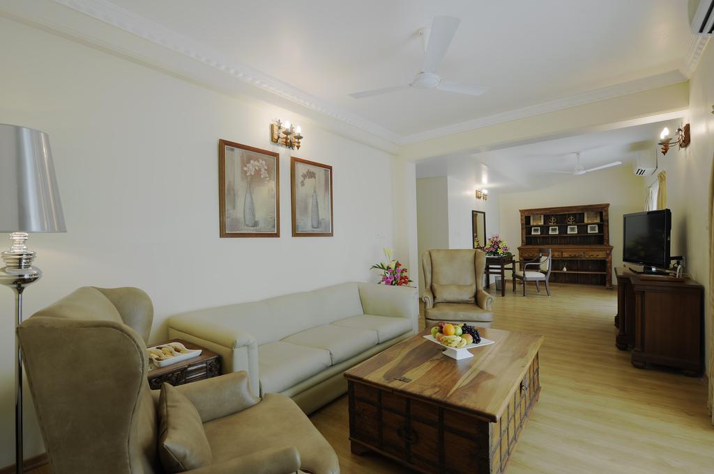 Deltin Palms Riverfront Panaji Exterior foto